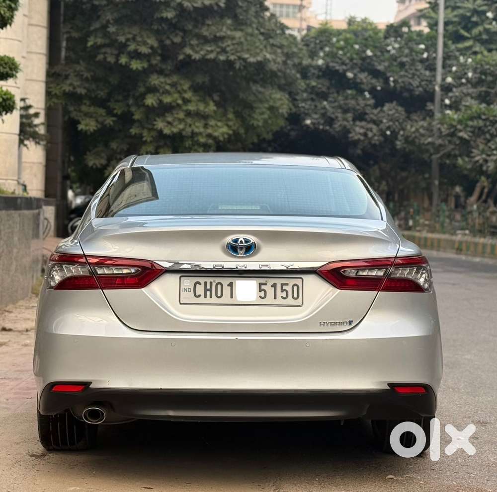 Toyota Camry 2.5 Hybrid, 2022, Cng & Hybrids