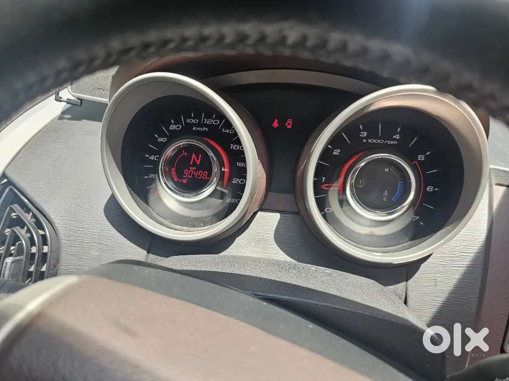 Mahindra Xuv500 Diesel Manual 2014 Variant