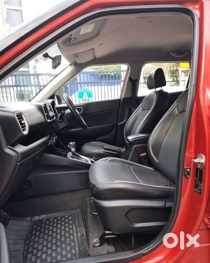 Hyundai Venue S Turbo Dct, 2019, Petrol