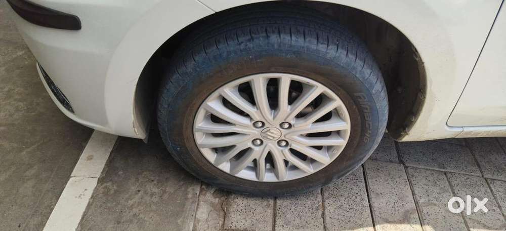 Maruti Suzuki Swift Dzire 2022 45000 Km Driven