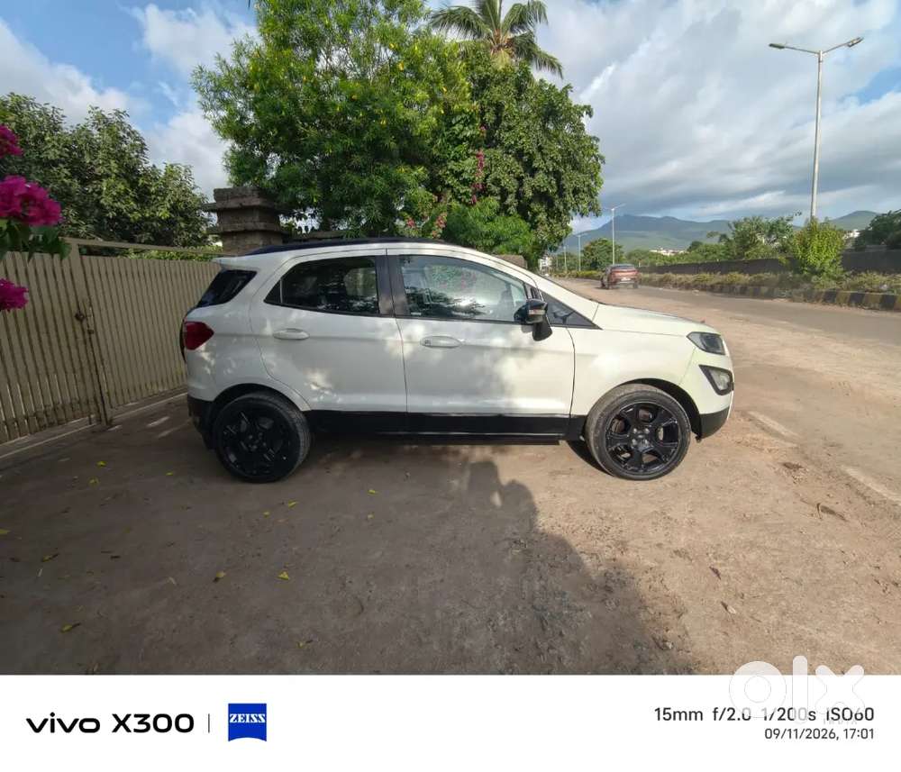 Ford Ecosport Titanium Diesel 2019 | Sunroof | Mag Wheels .