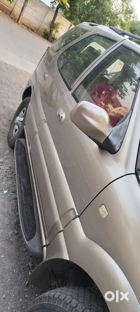 Tata Safari 2008