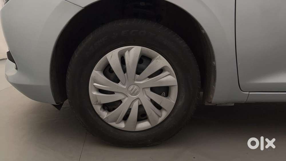 Maruti Suzuki Swift 1.2 Vxi (o), 2024, Petrol