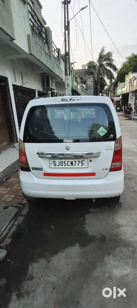 Wagnor White Colour