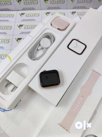 Apple watch series sales 4 box