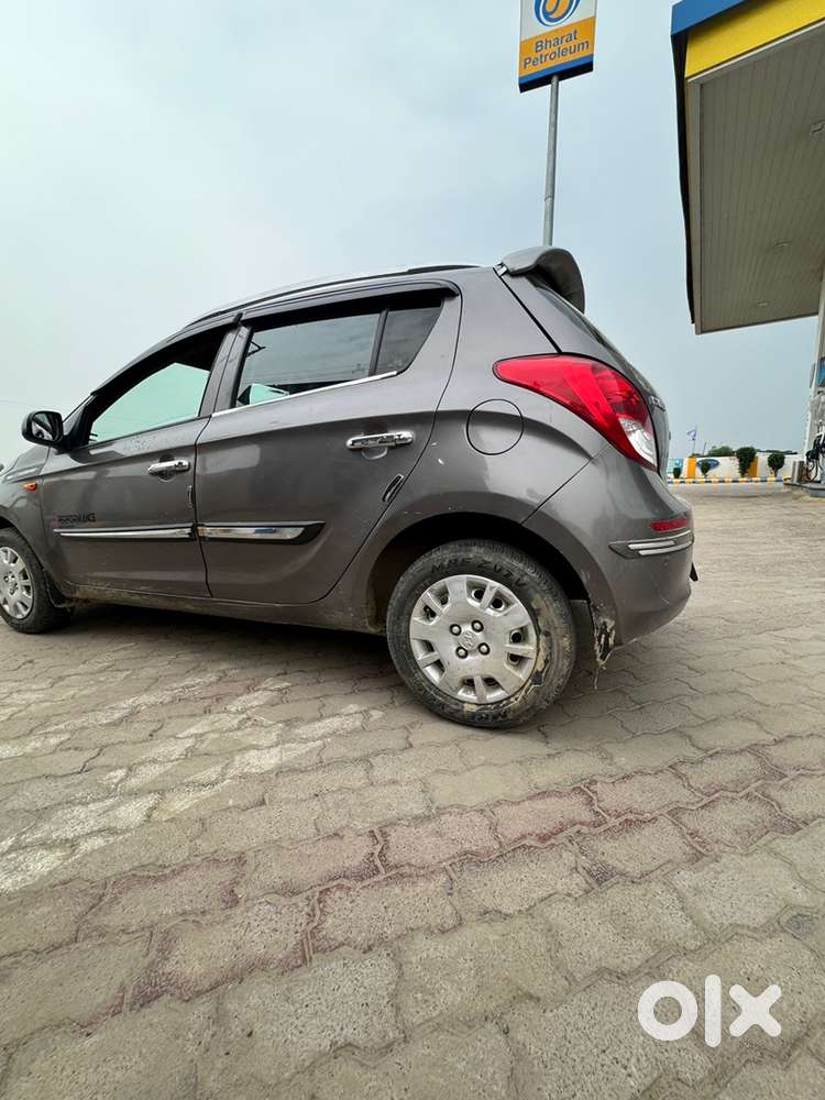 Hyundai I20 2012 Cng & Hybrids Well Maintained