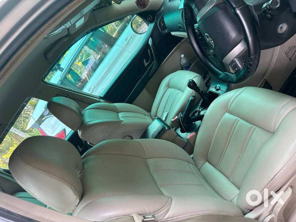 Mahindra Xuv500 2015 Diesel Well Maintained