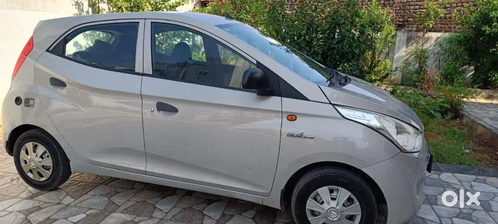 Neat Condition, Scratchless Car