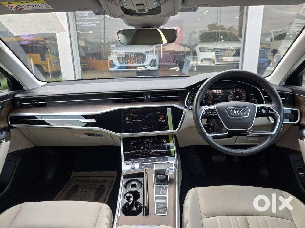 Audi A6 Technology 45 Tfsi W/o Matrix, 2025, Petrol