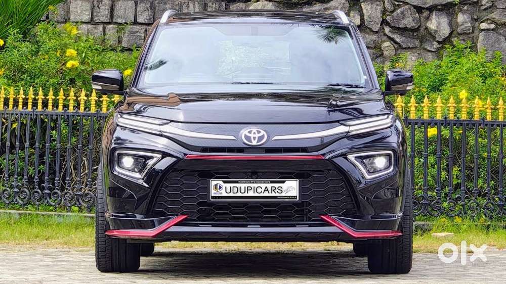 Toyota Urban Cruiser Hyryder 1.5 V Hybrid, 2025, Petrol