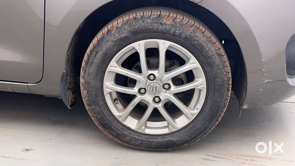 Maruti Suzuki Swift Amt Zxi, 2018, Petrol