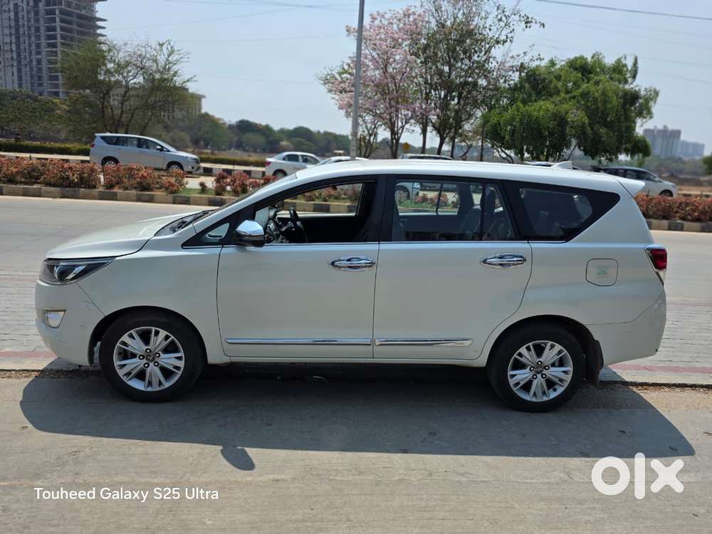 Toyota Innova Crysta 2.4 Zx Mt, 2018, Diesel