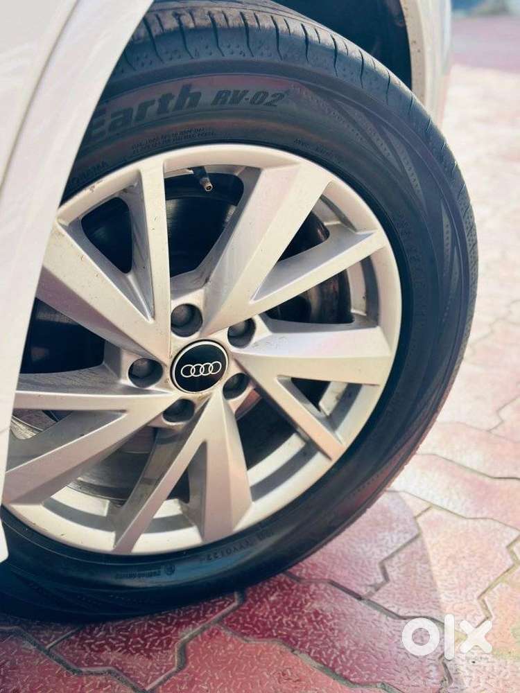 Audi Q2 2.0 40 Tfsi Quatro Premium, 2020, Petrol