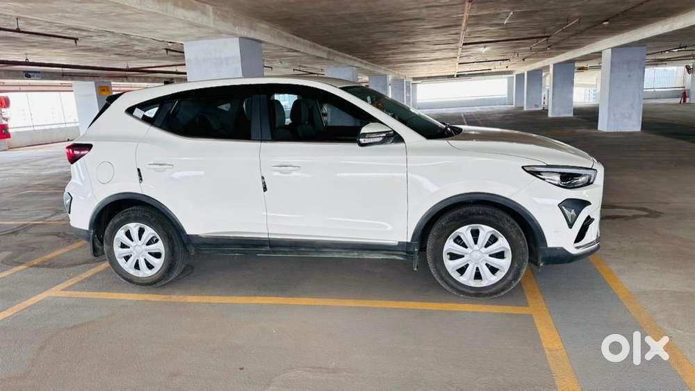Mg Astor 2023 Petrol Well Maintained