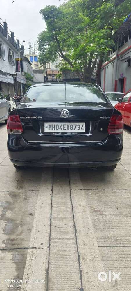 Volkswagen Vento Petrol Highline, 2011, Petrol
