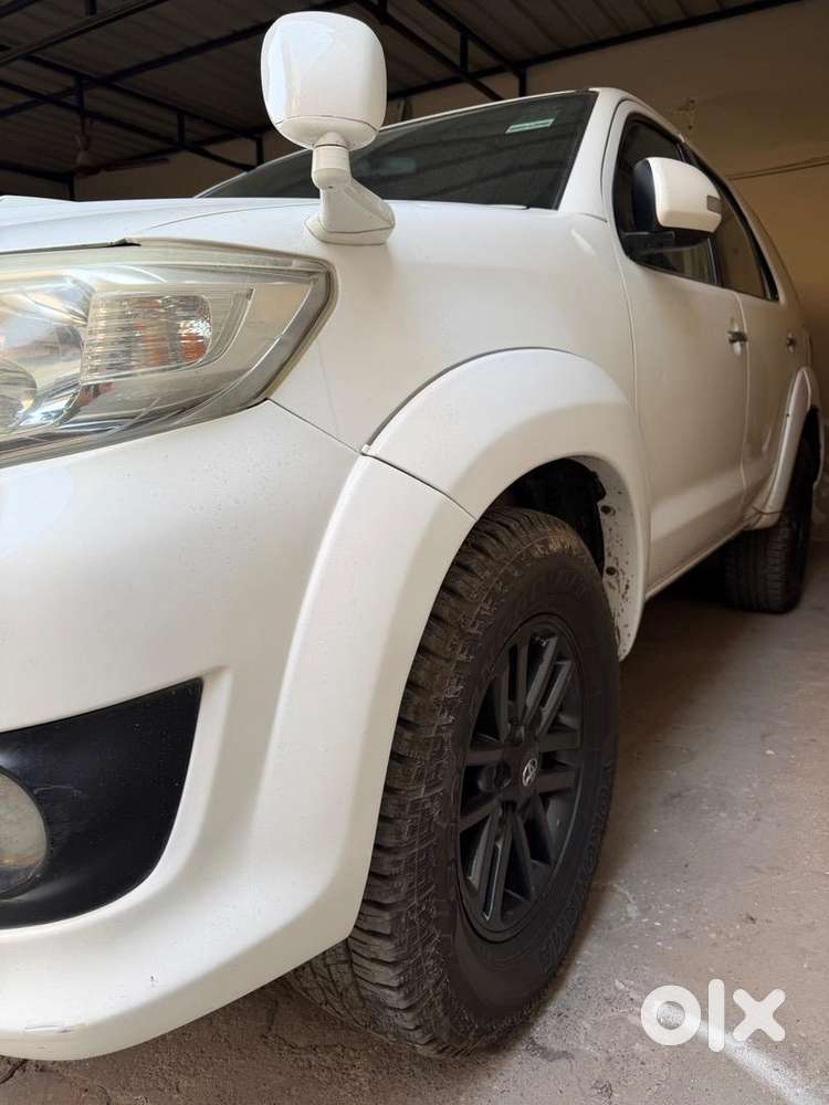Toyota Fortuner 2012 Diesel Well Maintained
