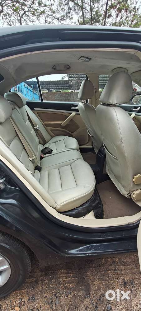 Skoda Laura 2012 Diesel Well Maintained