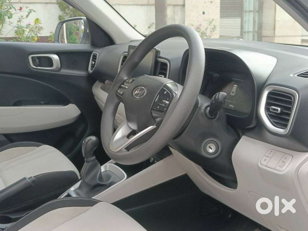 Hyundai Venue S Mt 1.2 Kappa, 2023, Petrol