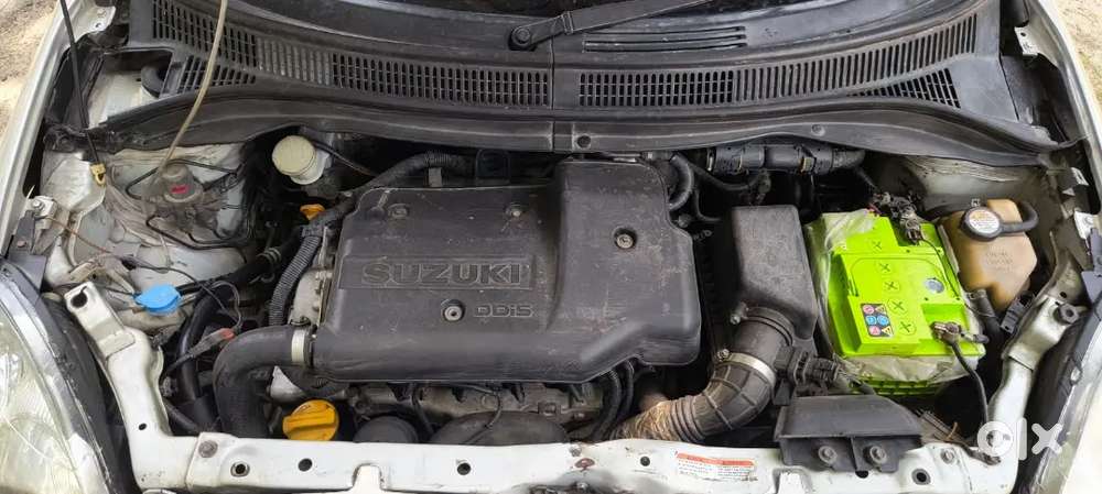 Maruti Suzuki Swift Dzire 2011