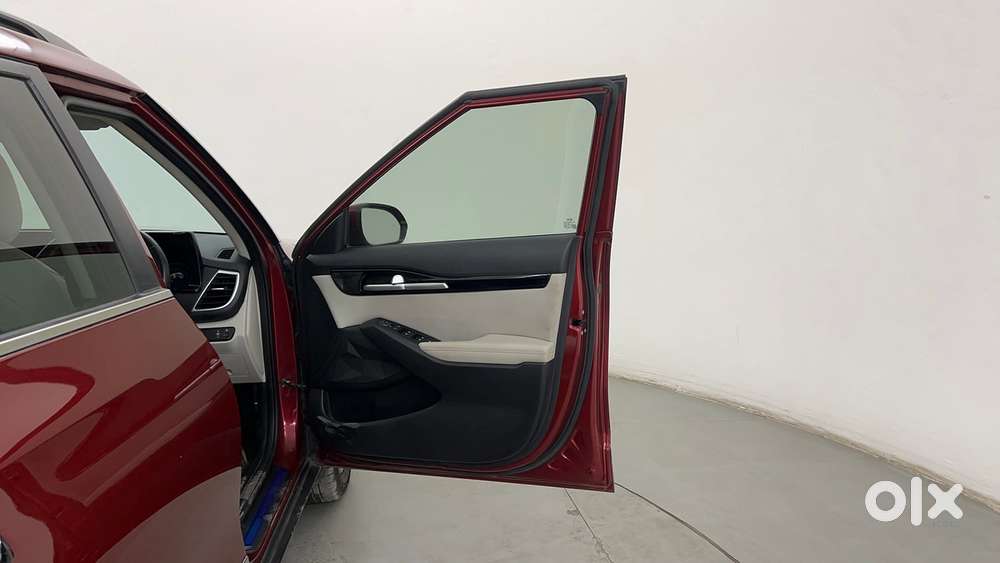 Kia Seltos 1.5 Htx At Petrol, 2021, Petrol