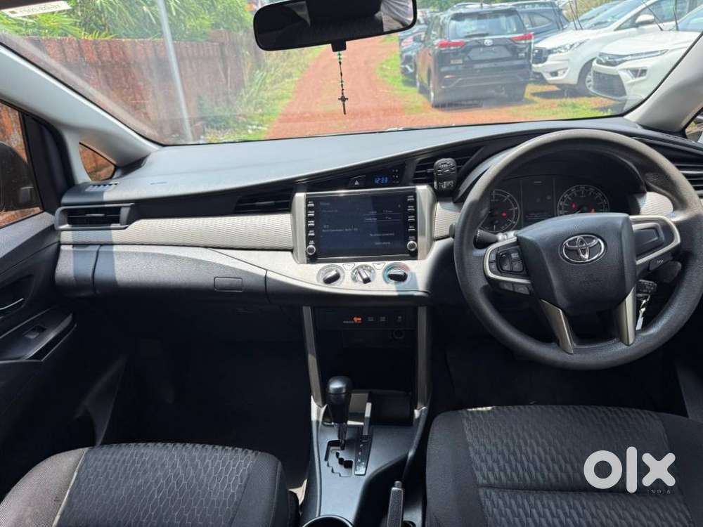 Toyota Innova Crysta [2020-ongoing] 2.4 Gx 7 Str, 2021, Diesel