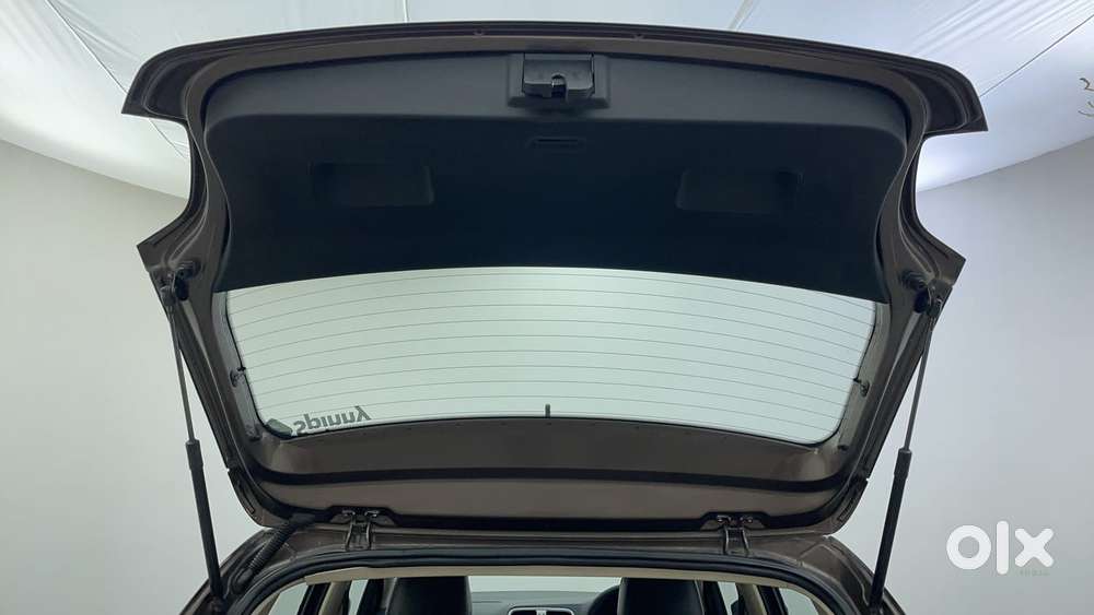 Volkswagen Polo 2009-2013 Petrol Highline 1.2l, 2017, Petrol