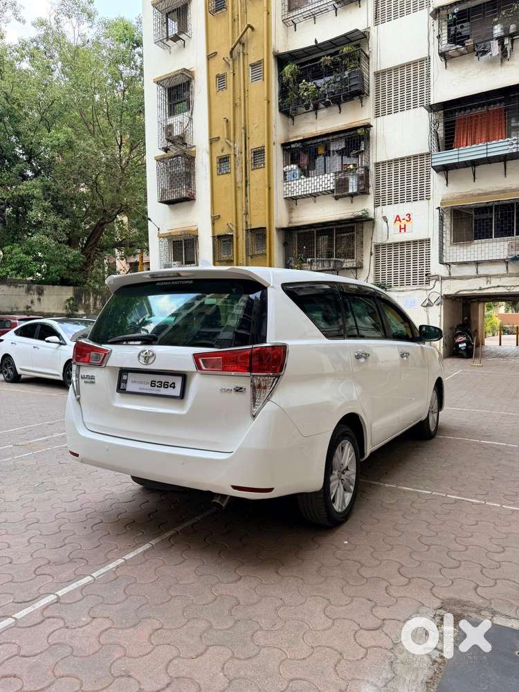 Toyota Innova Crysta 2.8z Automatic, 2018, Diesel