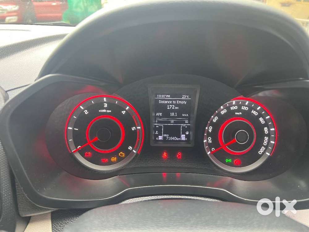 Mahindra Xuv300 W6 Diesel, 2023, Diesel