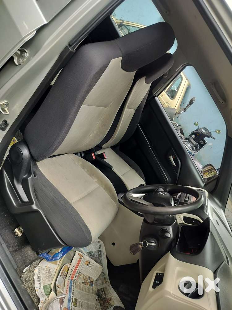 Maruti Suzuki Wagon R Vxi, 2023, Petrol