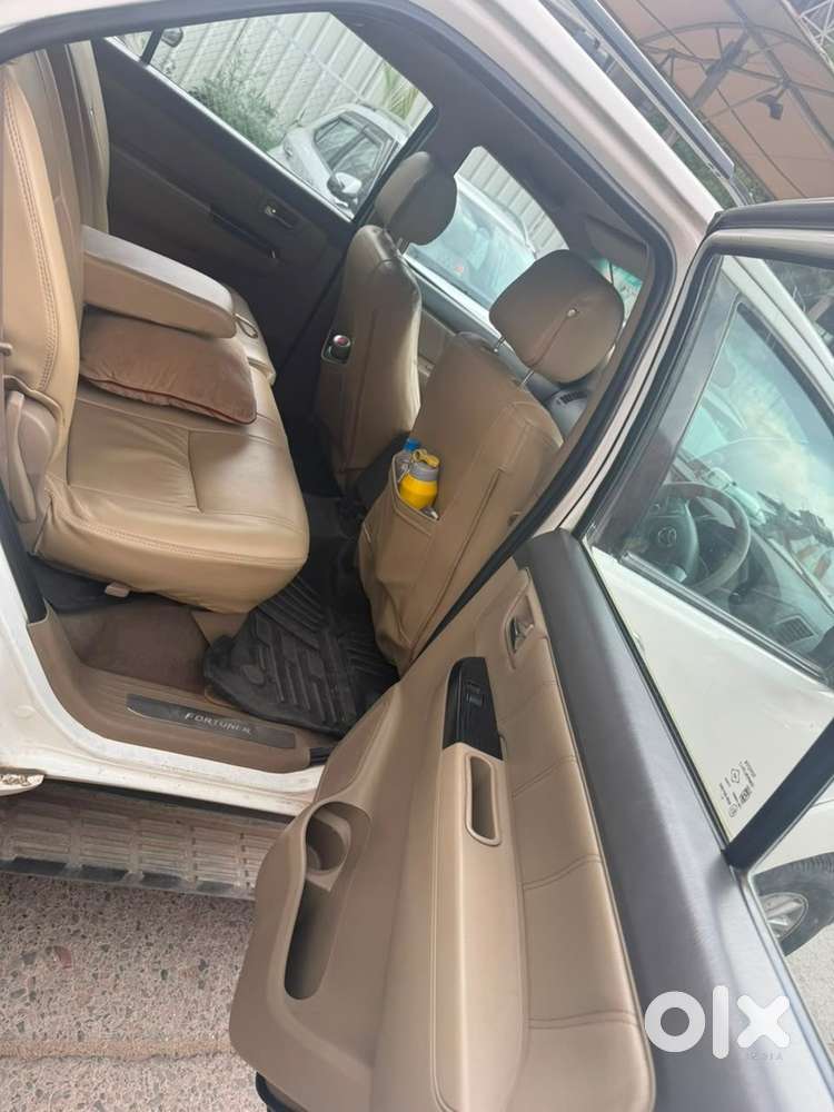 Toyota Fortuner Diesel 2012
