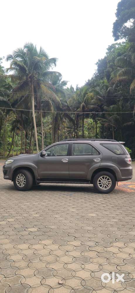 Grey Metallic Fortuner 2012 Model Automatic