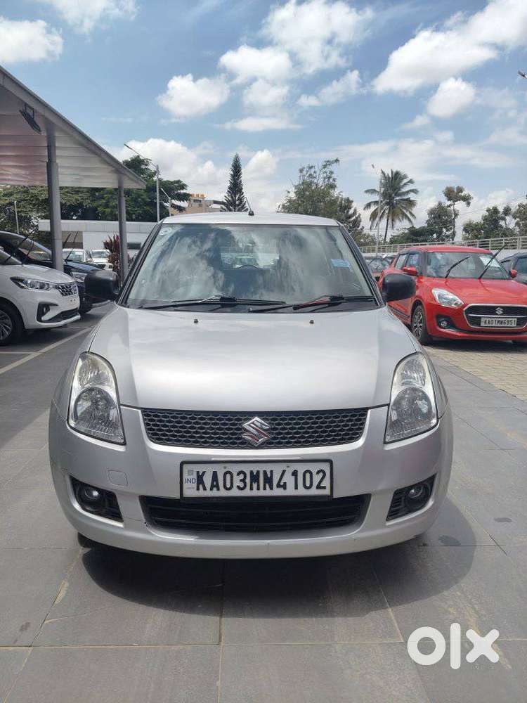 Maruti Suzuki Swift Vxi Bsiv, 2010, Petrol