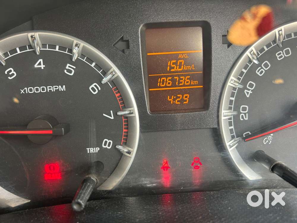 Maruti Suzuki Swift 2011-2014 Vxi, 2013, Petrol