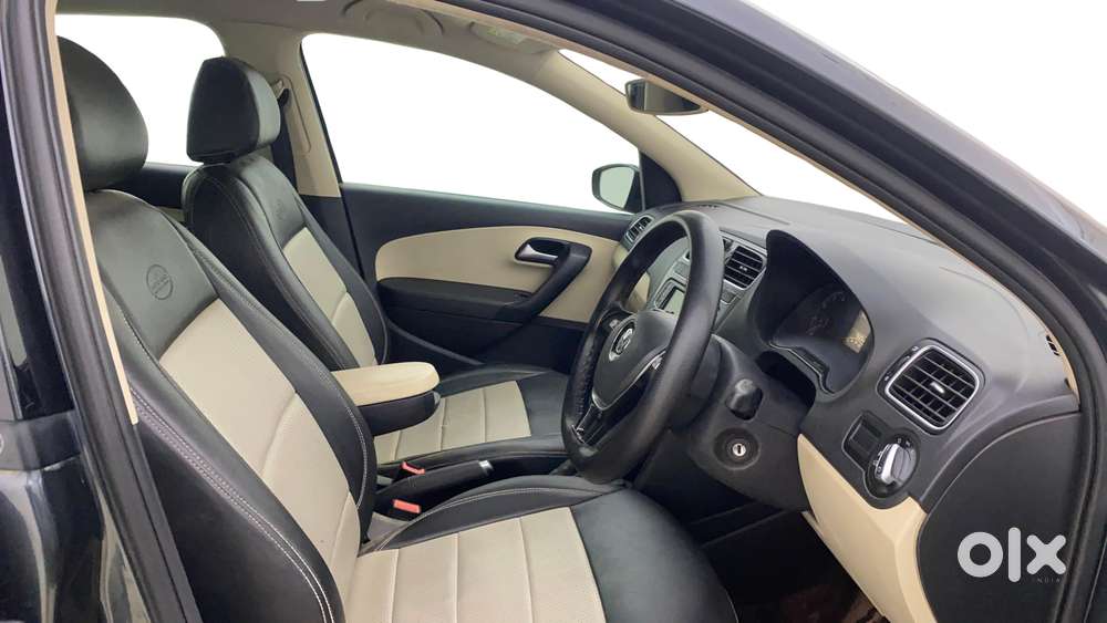 Volkswagen Vento 1.0 Highline Plus At, 2022, Petrol