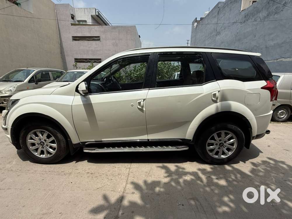 Mahindra Xuv500 2018 Diesel Top Varent