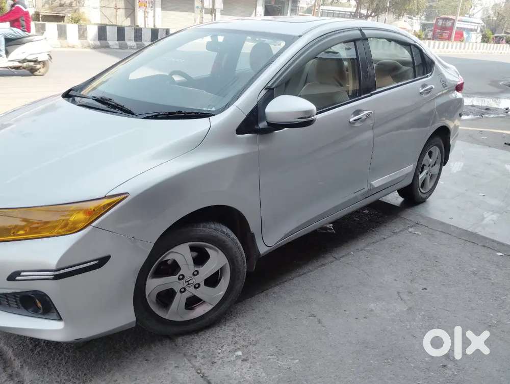 Honda City Top Model Sunroof Push Button Start