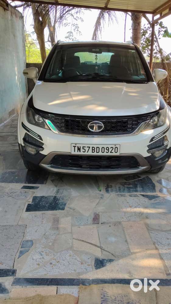 Tata Hexa 2.2 Xt 4x4 7 Str Dual Tone, 2017, Diesel