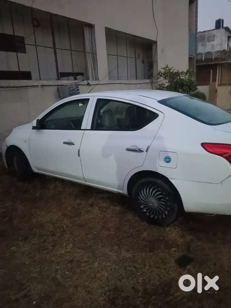 Nissan Sunny Diesel 2013