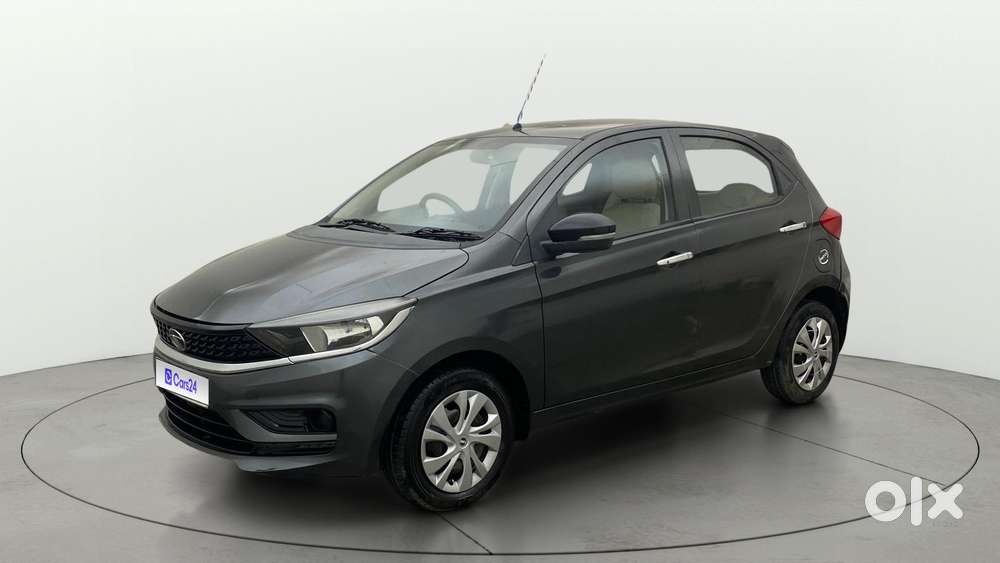 Tata Tiago 1.2 Revotron Xt, 2022, Petrol