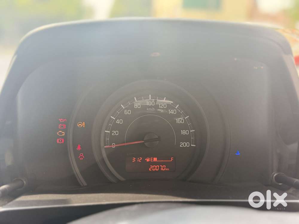 Maruti Suzuki Swift Lxi 2018, 2020, Petrol