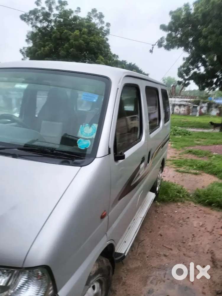 Maruti Suzuki Eeco Smiles 2011