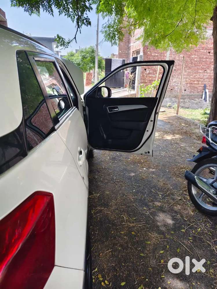 Maruti Suzuki Brezza Zxi Plus 2020
