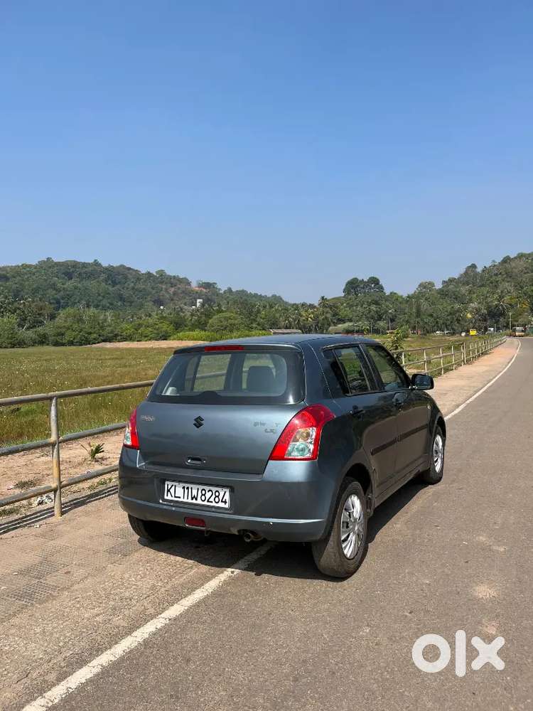 Swift Maruti Suzuki 2006 Petrol Manual