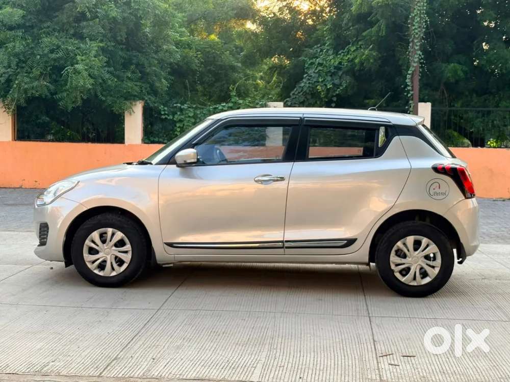 Maruti Suzuki Swift Vxi, 2020, Petrol