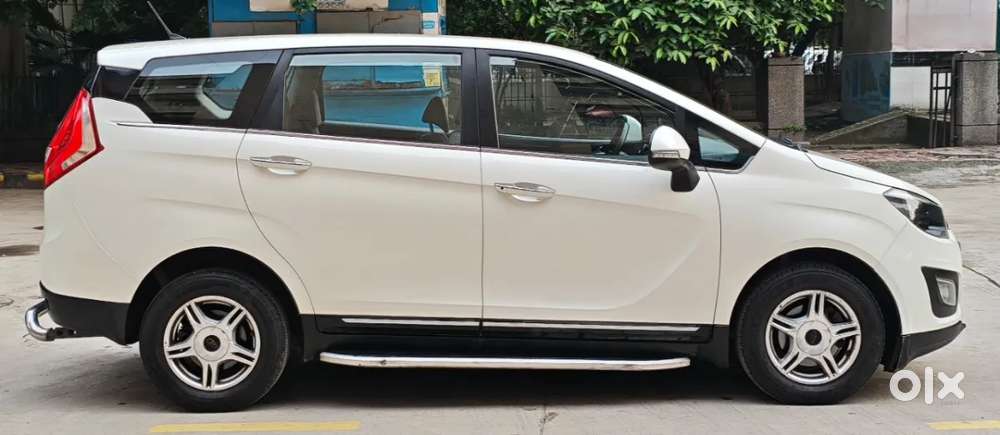 Mahindra Marazzo M6, 2018, Diesel