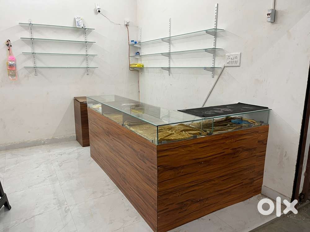 Shop Counter/Dukan ka counter L-Shape glass rack free with counter