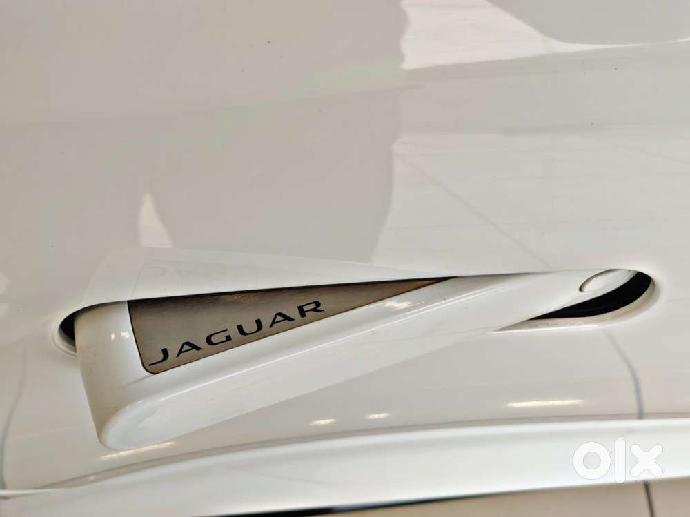 Jaguar F Type Coupe 2.0, 2019, Petrol