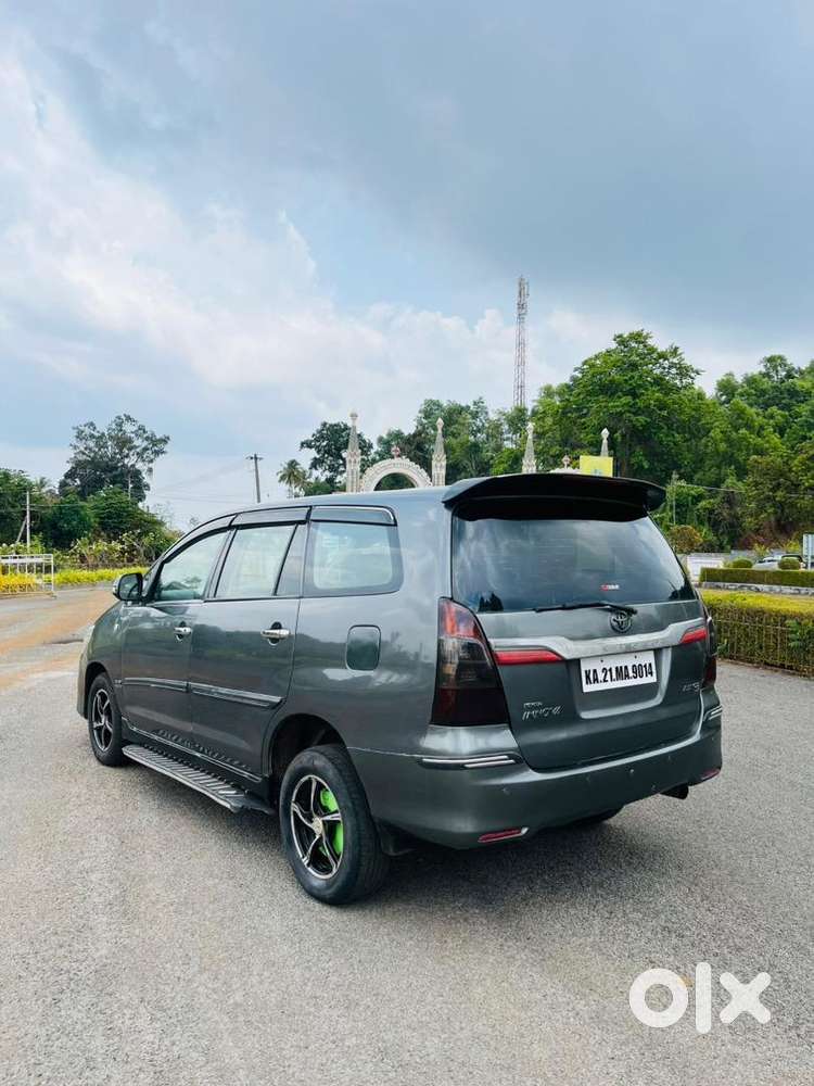Toyota Innova 2006 Diesel Well Maintained