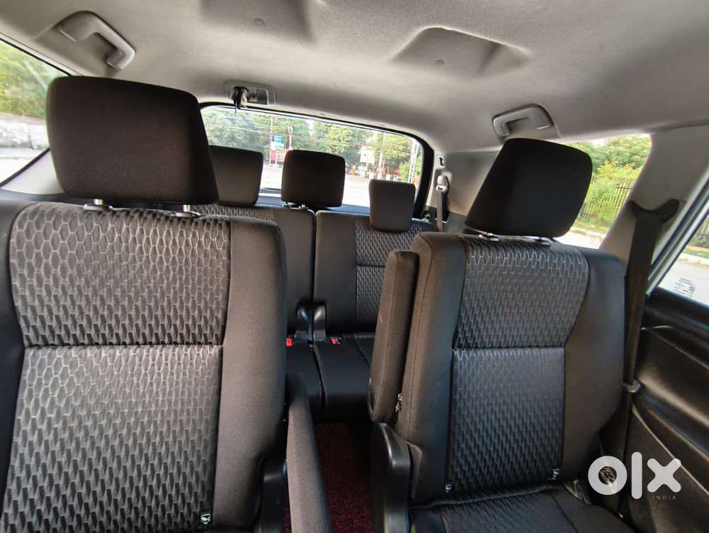 Toyota Innova Crysta 2.4 G Mt, 2022, Diesel