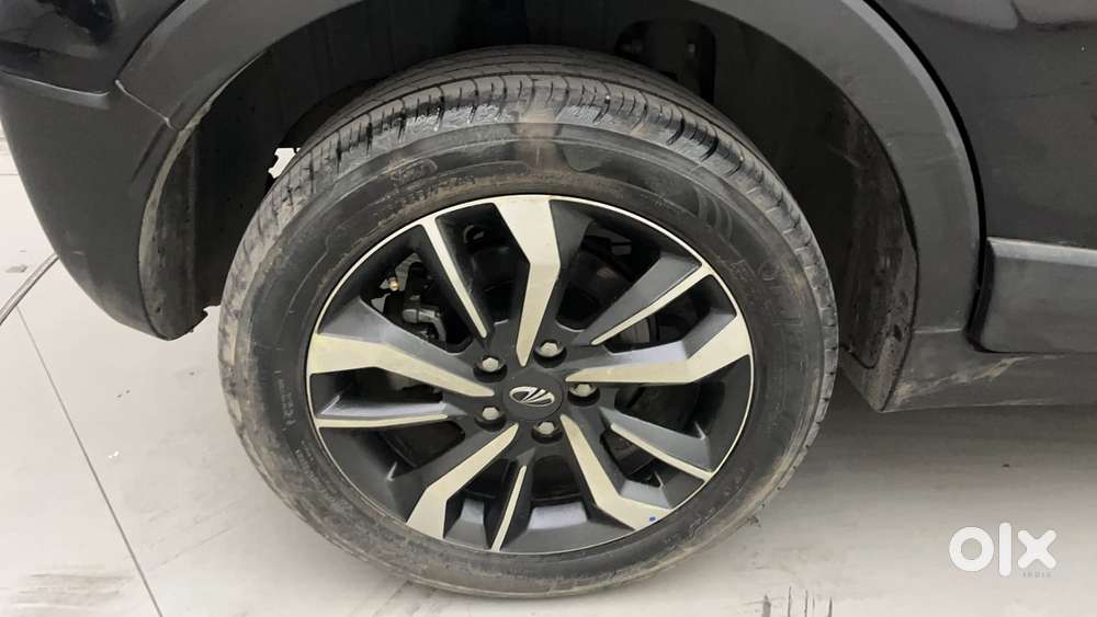 Mahindra Xuv300 W8 Option, 2022, Petrol